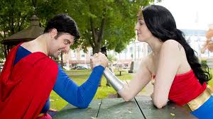 wonder woman arm wrestle